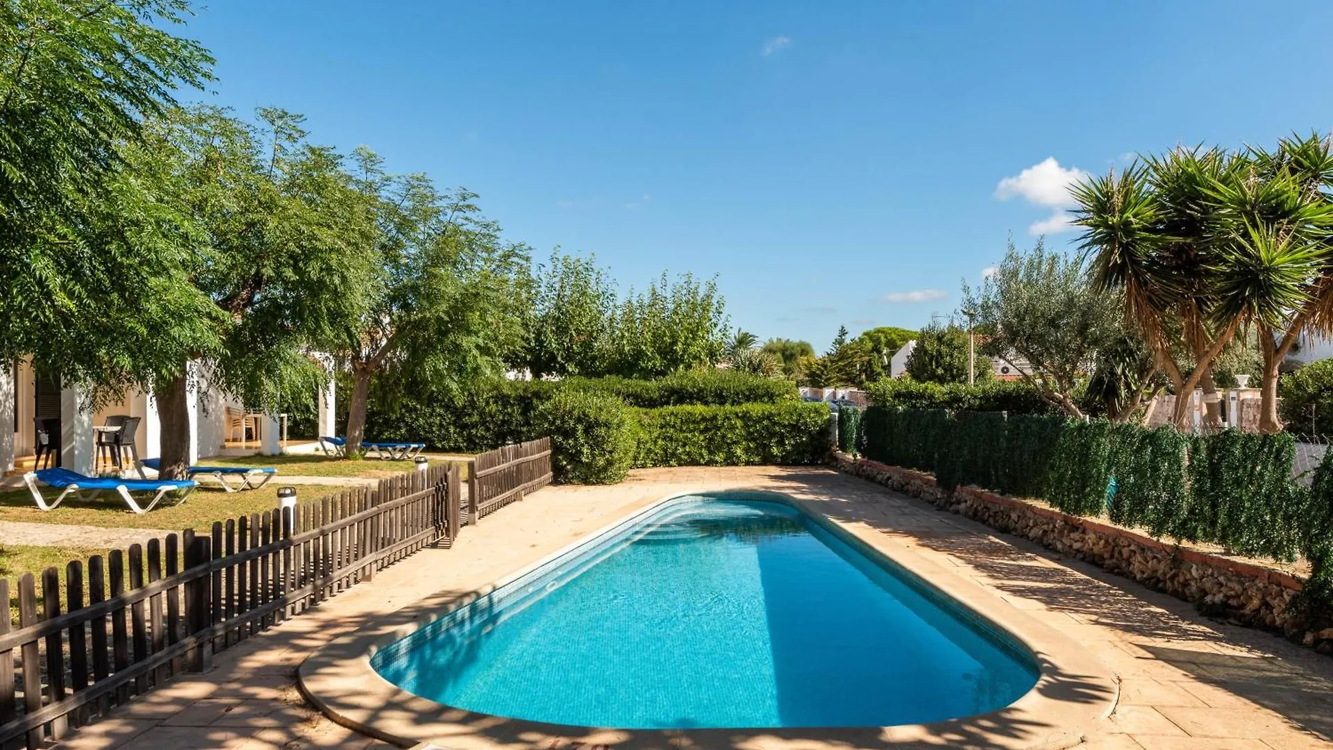 Bungalows Ses Malves Cala'N Blanes (Menorca)